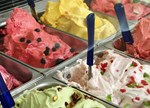 Strawberry Ice Cream 2239377 1920